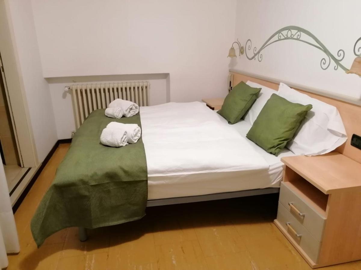 Albergo Alla Costa Bezzecca Exteriér fotografie
